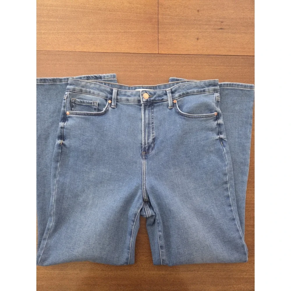 Lauren Conrad High Rise‎ Flare Jeans Sz 16 W Medium Light Wash